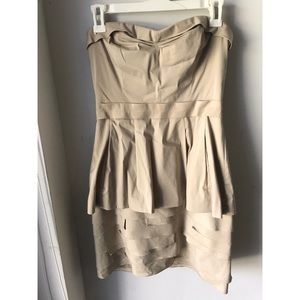 BCBG MAXAzria Size 8 Cocktail Nude Dress Strapless